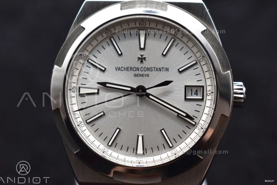Silver 4500V Best Overseas Dial 924 SS 1:1 ZF TravelReady SS on Bracelet Edition A 0704